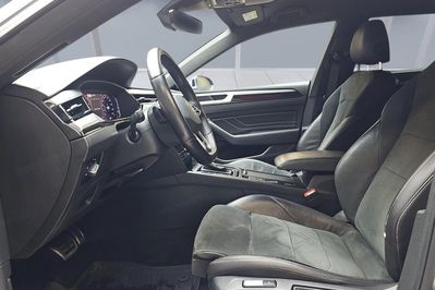 Volkswagen Arteon 2.0 TSI  R-Line DSG