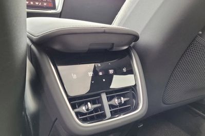 Volvo EX90 Twin Motor Performance AWD Ultra 7 os