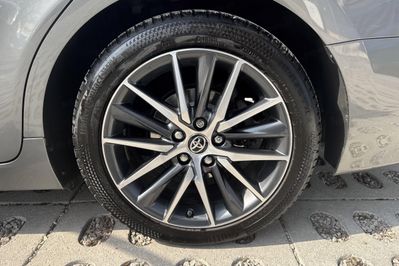 Toyota Camry Executive 2.5 Hybrid