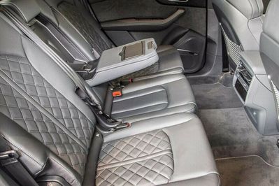 Audi Q7 50 TDI quattro S Line