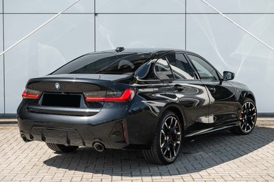 BMW Seria 3 330i xDrive M Sport