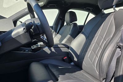 BMW Seria 5 520d xDrive M Sport aut