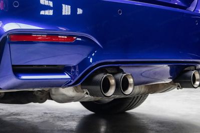 BMW Seria 4 M4 Competition