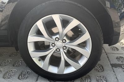 Land Rover Range Rover Evoque 2.0 P200 mHEV SE