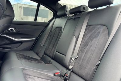BMW Seria 3 318i M Sport
