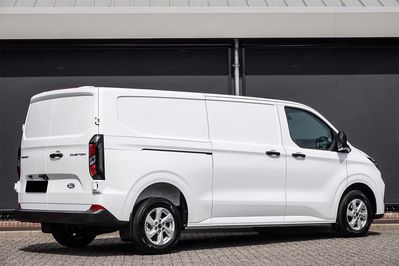 Ford Transit Custom 320 L2H1 Trend