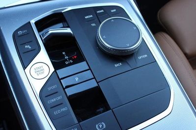 BMW Seria 3 318d mHEV aut
