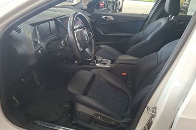 BMW Seria 1 118i M Sport