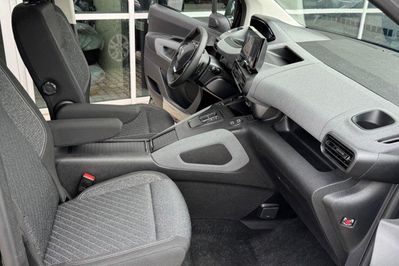 Peugeot Rifter Long L2H1 MPV Allure AT8