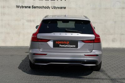 Volvo V60 B4 B Plus Dark aut