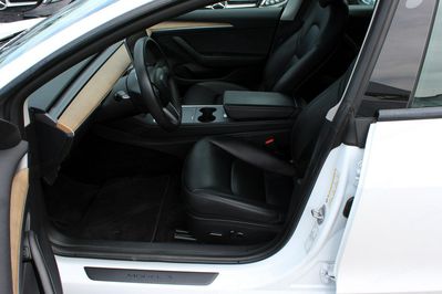 Tesla Model 3 Standard Range Plus