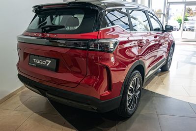Chery Tiggo 7 Premium 1.5 T-GDI HEV DCT