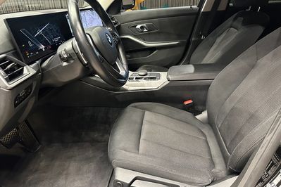 BMW Seria 3 320D Xdrive Mhev