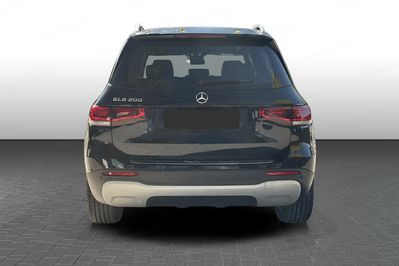 Mercedes GLB 200