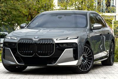 BMW Seria 7 740d xDrive M Sport