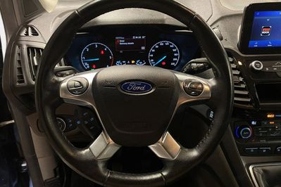 Ford Tourneo Connect Titanium