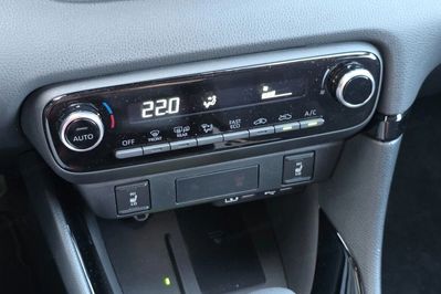 Toyota Yaris Hybrid 1.5 Style