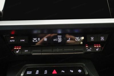 Audi A3 35 TFSI mHEV S tronic