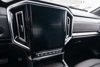 Jac T9 8AT 4x4