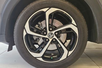 MG HS 1.5 T-GDI Exclusive