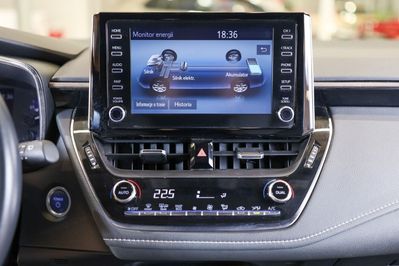 Toyota Corolla 2.0 Hybrid Trek