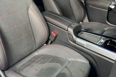 Mercedes GLB 220 4-Matic AMG Line