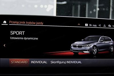 BMW Seria 5 530d Luxury Line aut