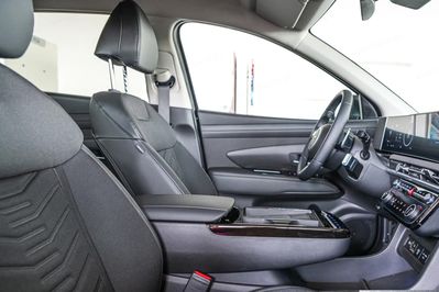 Hyundai Tucson 1.6 T-GDi HEV Executive 2WD aut
