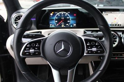 Mercedes Klasa A 220 d Progressive 8G-DCT