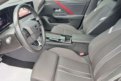 Opel Astra VI 1.6 T Plug-in Hybrid GS