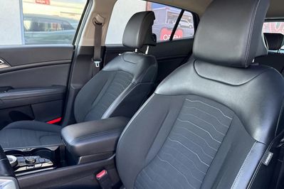 Kia Sportage T-GDI HEV Business Line 4WD