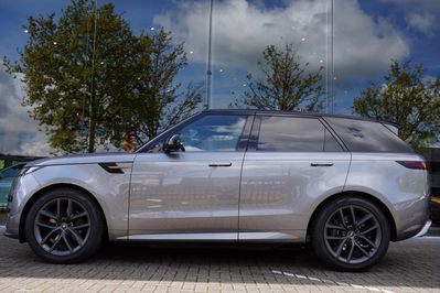 Land Rover Range Rover Sport D300 Dynamic SE