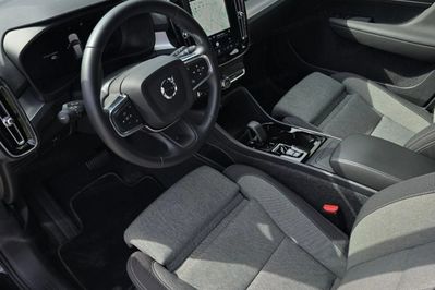 Volvo XC40 B4 Plus Dark