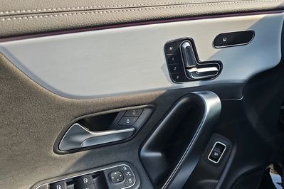 Mercedes CLA 200 AMG Line