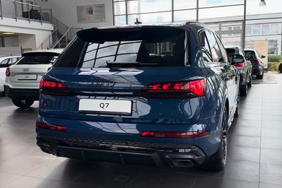 Audi Q7 50 TDI quattro S Line
