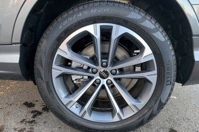 Audi Q7 50 TDI quattro