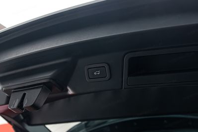 Land Rover Range Rover Velar 2.0 D200 mHEV