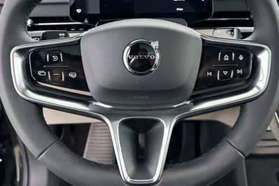 Volvo EX90 Twin Performance AWD Ultra 6 os