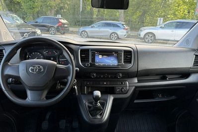 Toyota Proace Verso 2.0 D4-D Long Business