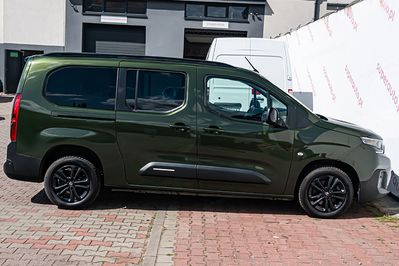Citroen Berlingo XL L2H1 Max Kombi EAT8