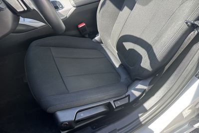 BMW Seria 3 318i