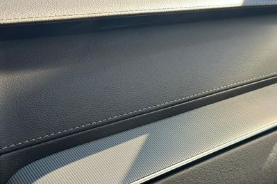 Volvo XC60 T8 AWD Ultimate Black Edition