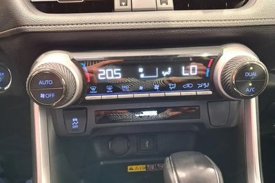 Toyota RAV4 2.5 Hybrid Comfort 4x2