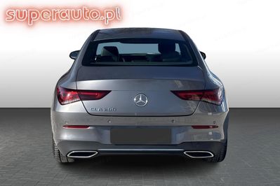 Mercedes CLA 200
