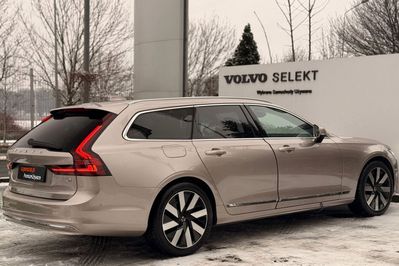 Volvo V90 T6 AWD Plug-In Hybrid Plus Bright aut
