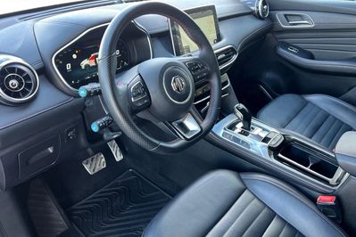 MG HS 1.5 T-GDI Exclusive DCT