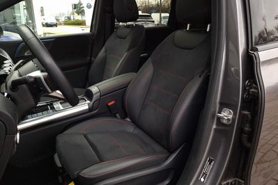 Mercedes B Klasa 250 e AMG Line