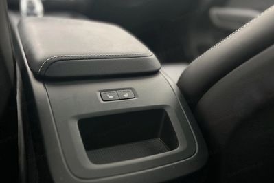 Volvo XC60 T8 Plug-In Hybrid AWD Ultimate Dark