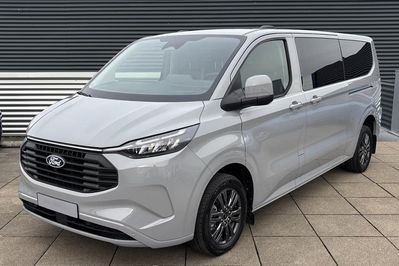 Ford Transit Custom Kombi M1 320 L2H1 Limited A8