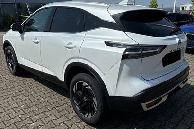 Nissan Qashqai N-Connecta Xtronic 1.3 DIG-T mHEV